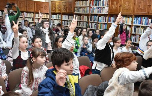 BIBLIOTECA-MICA-UNIRE-3